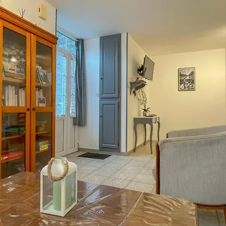 Feriehus Charmante Maison Au Coeur De Avec Wifi - Fr-1-497-260 Carrouges