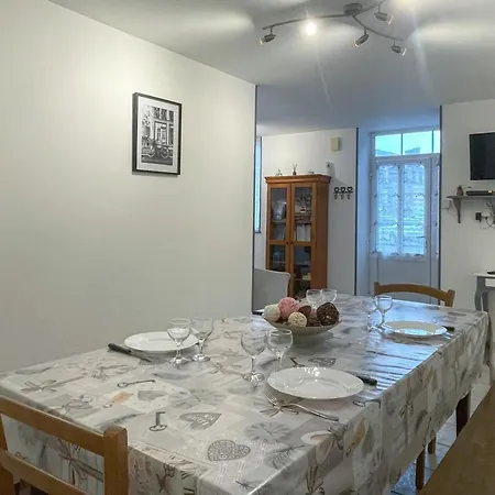 Charmante Maison Au Cœur De Avec Wifi - Fr-1-497-260 Carrouges
