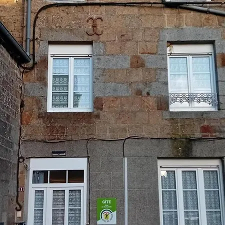 Charmante Maison Au Coeur De Avec Wifi - Fr-1-497-260 度假居 Carrouges